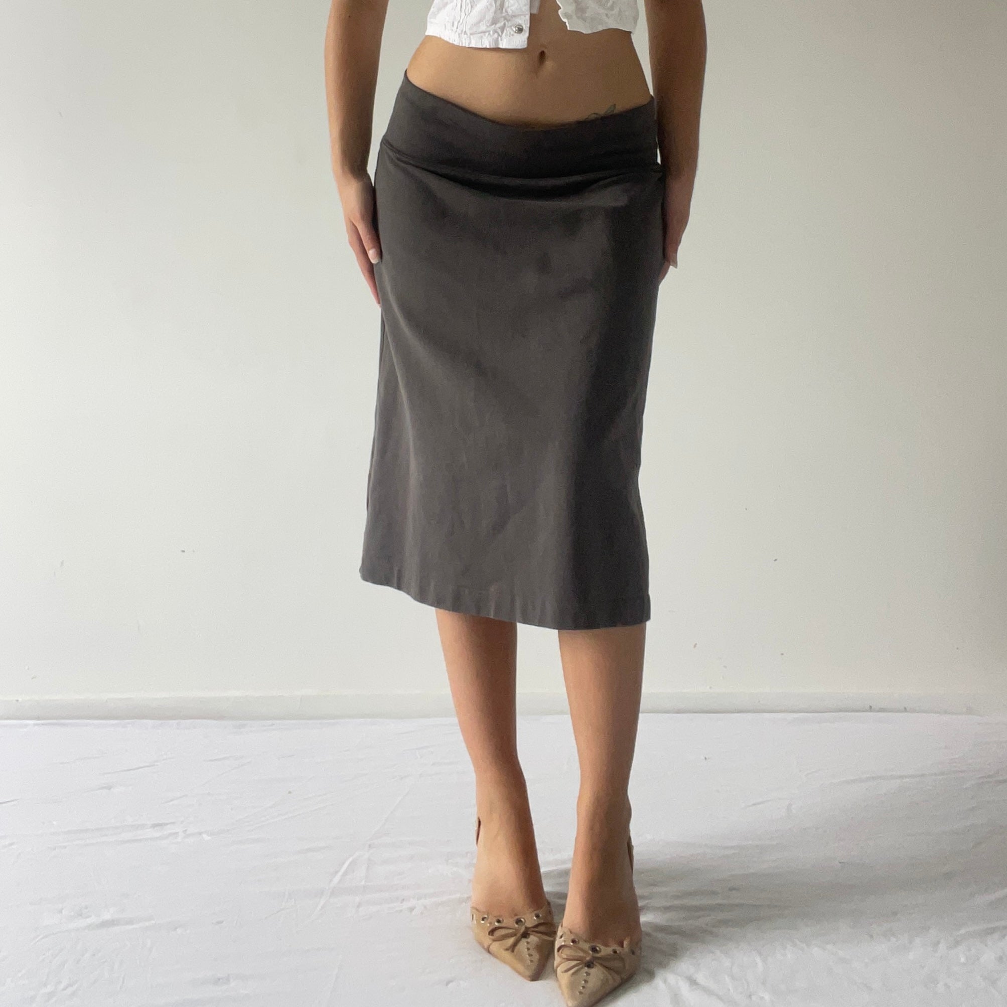 Low Rise Midi Skirt | M-L