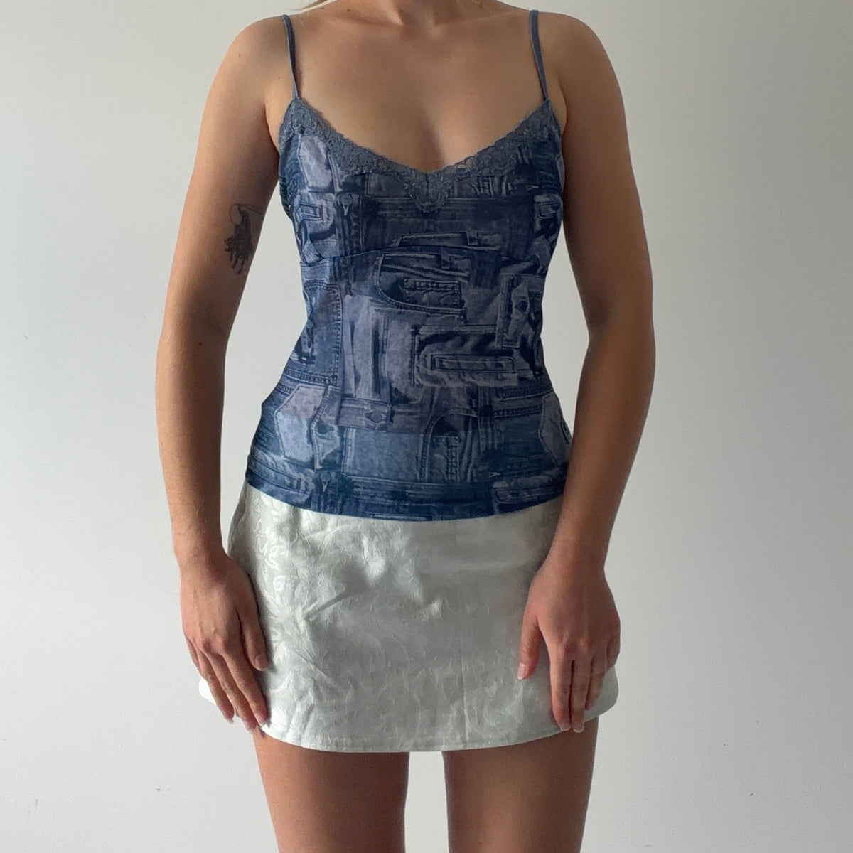No Boundaries Denim Print Mesh Cami | L