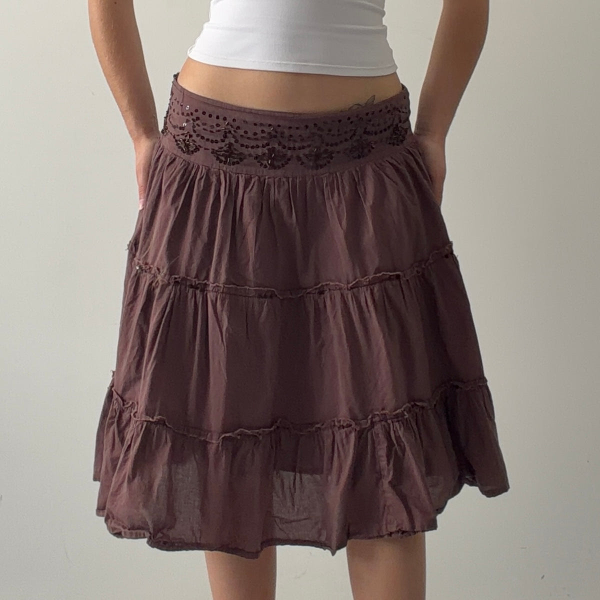 Younique Tiered Midi Skirt | 8-10