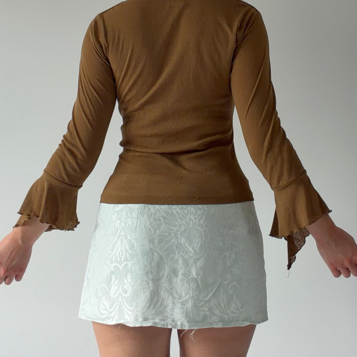 Rave Bell Sleeve Cowl Top | S
