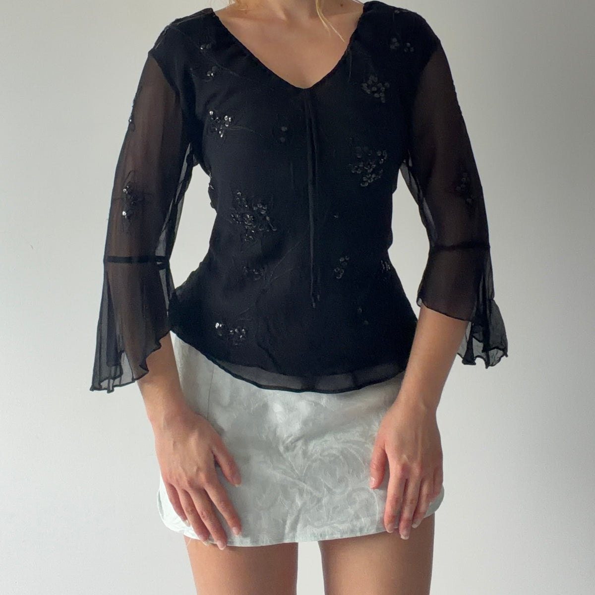 Silk Land Beaded Bell 3/4 Sleeve Top | M-L