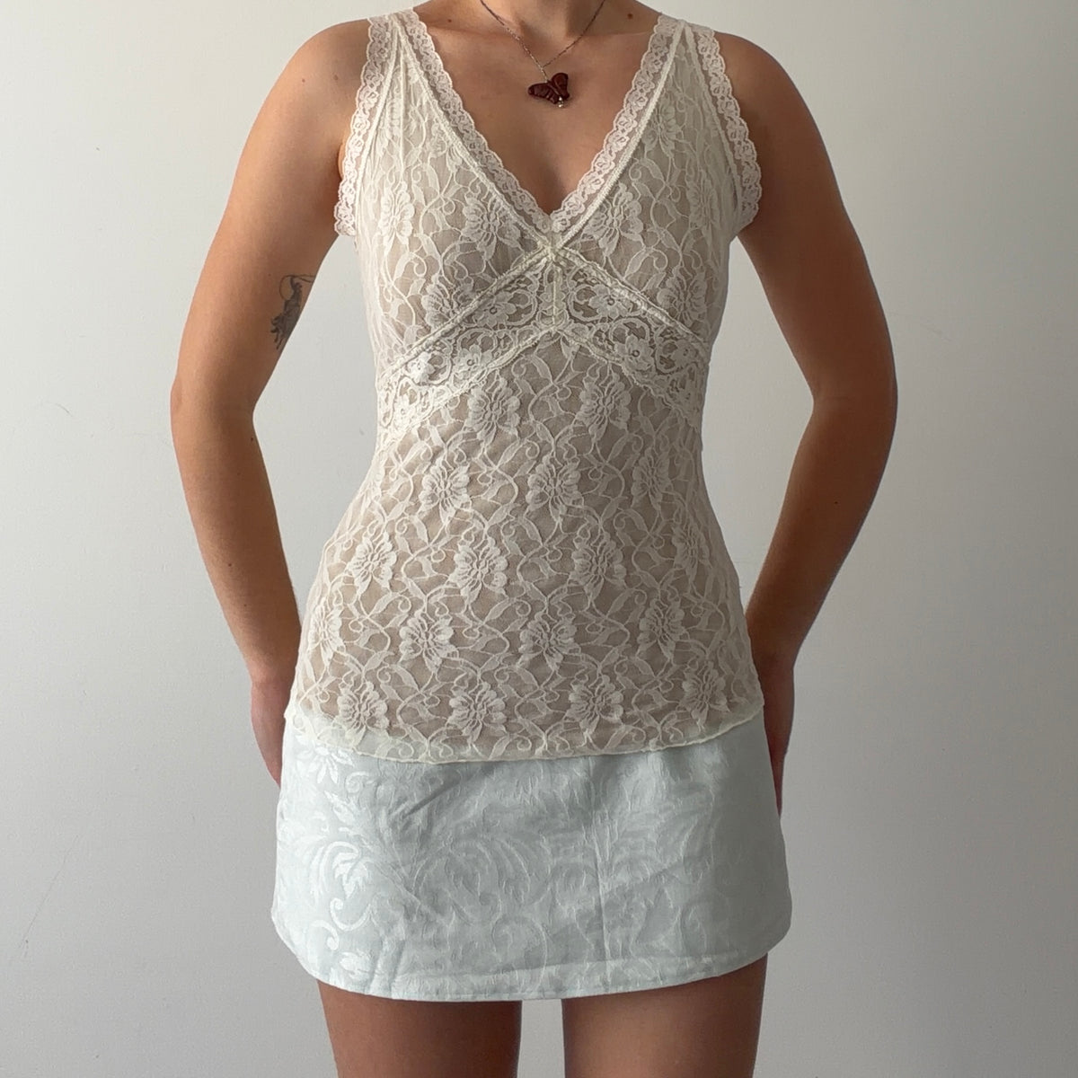 Flexees Lace Cami Top | S-M