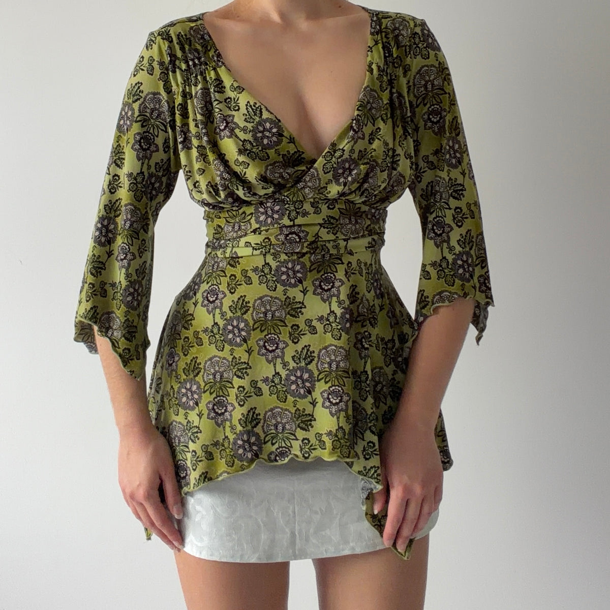 j.t.b Fairy Handkerchief Top | M