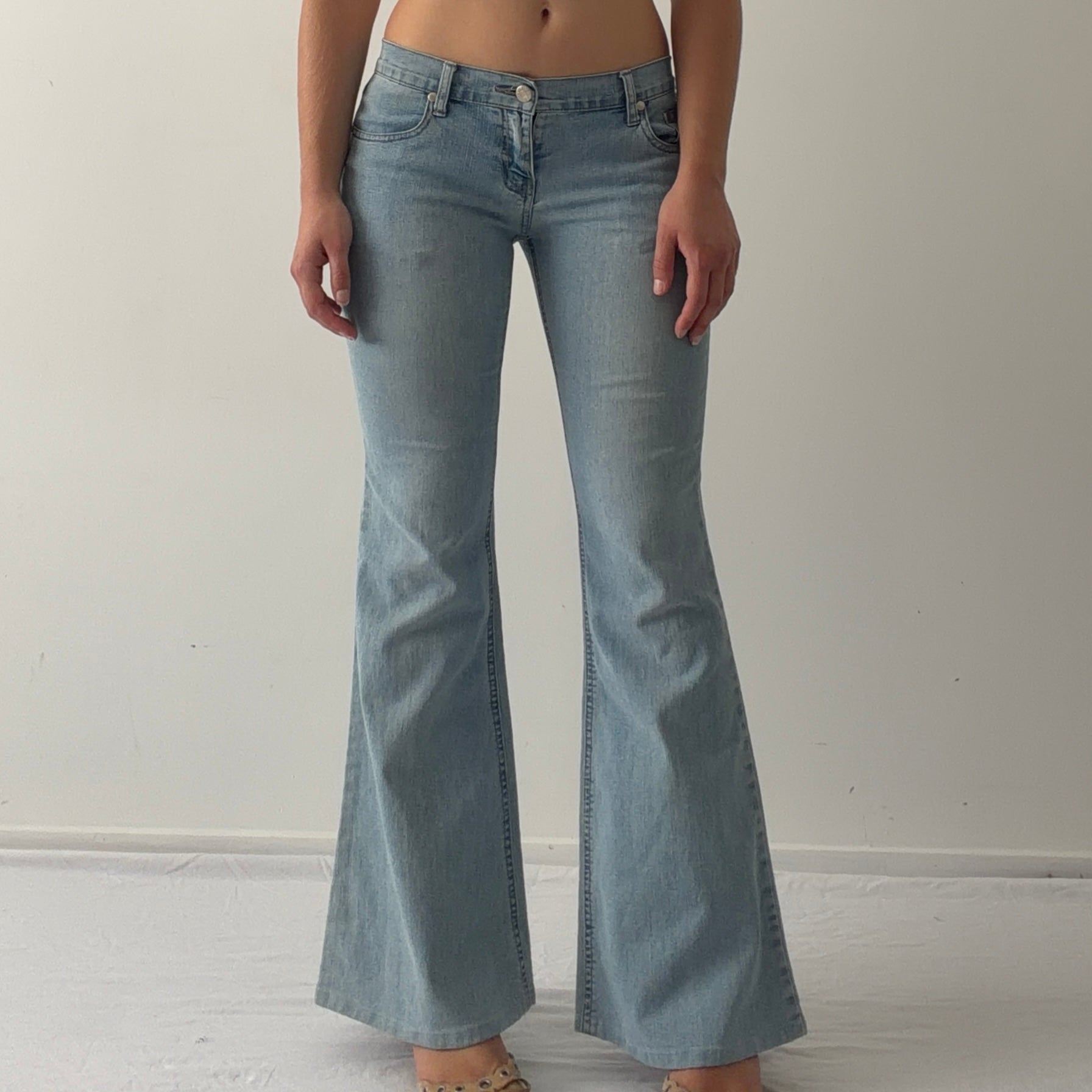 00s Supré Super Low Flare Jeans | XS