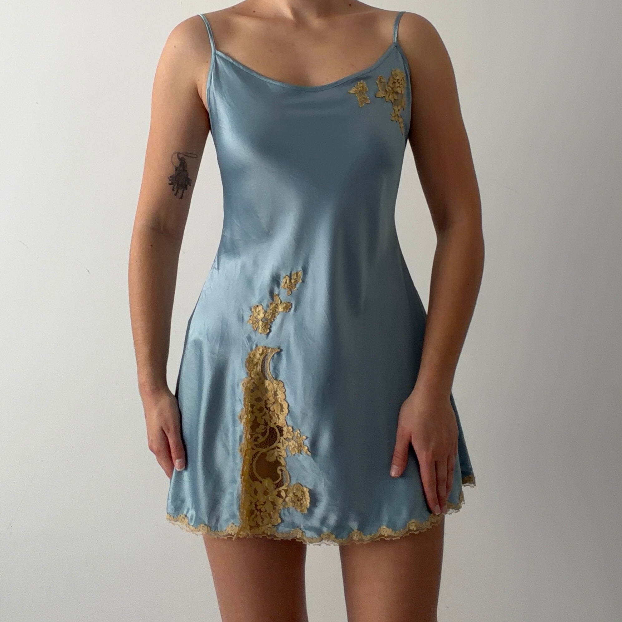 03' Victoria's Secret Slip Dress | M