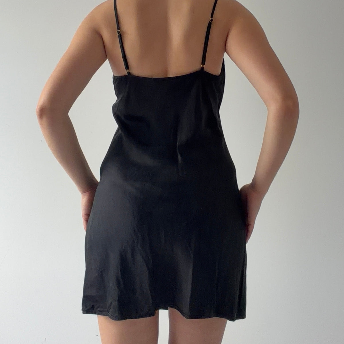 Andrés Silk Slip Dress | M