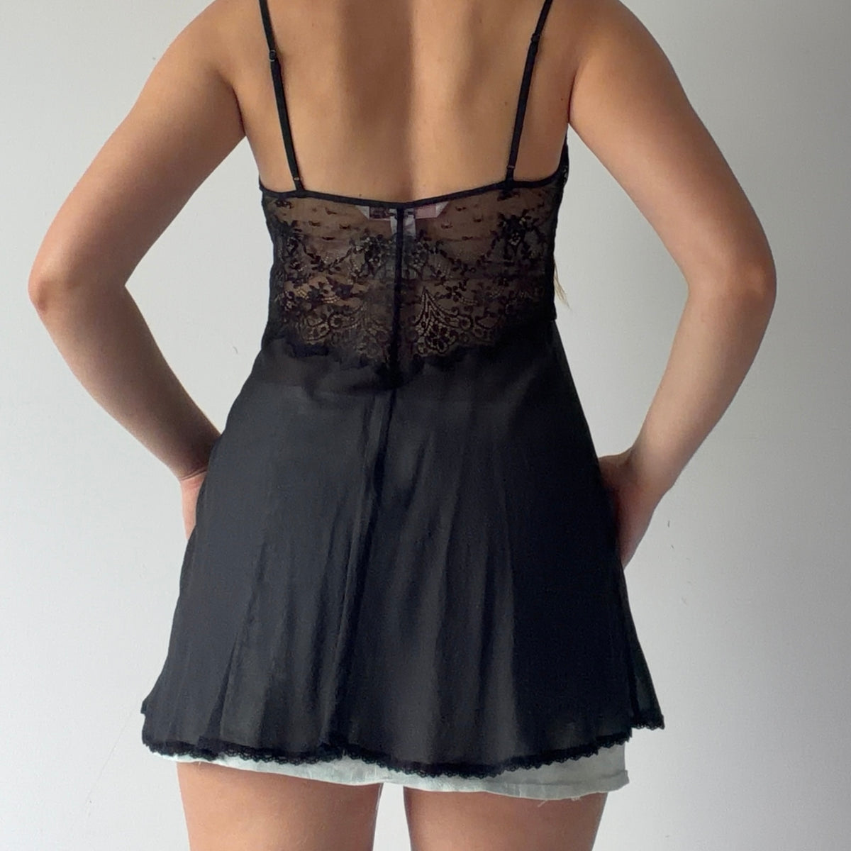 01 Victoria's Secret Silk Babydoll | S
