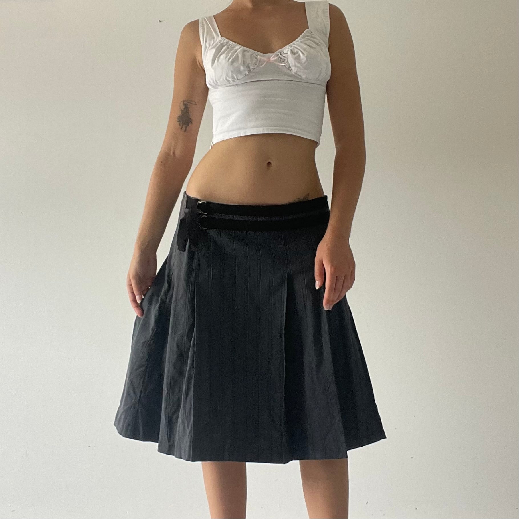 Cue Pleat Midi Skirt | 10-12