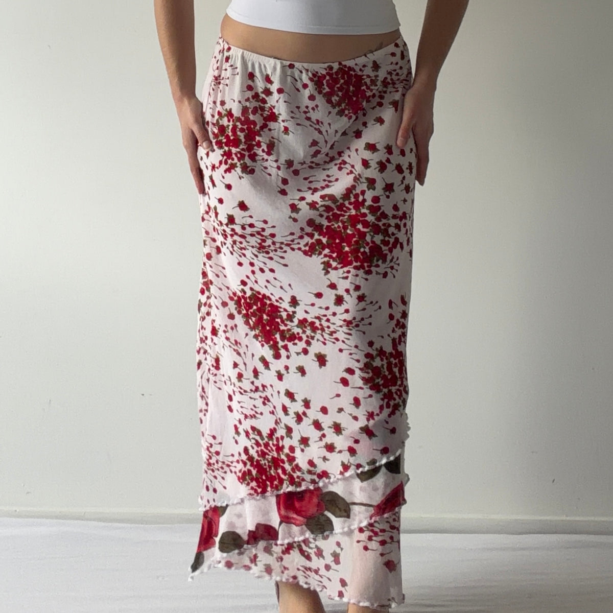 Italian Rose Mesh Midi Skirt | M-L