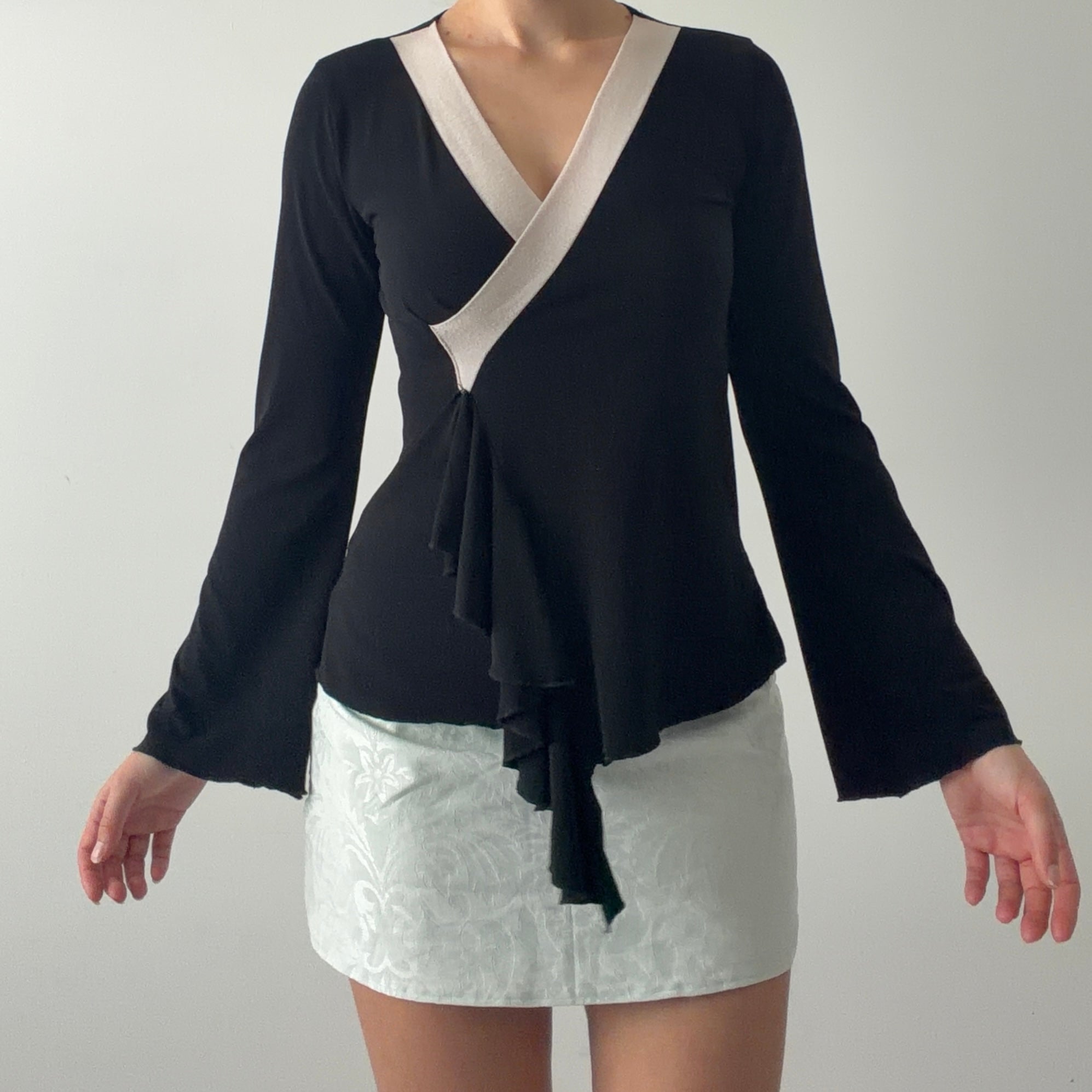 Blu Reed Bell Sleeve Ruffle Top | 8-10