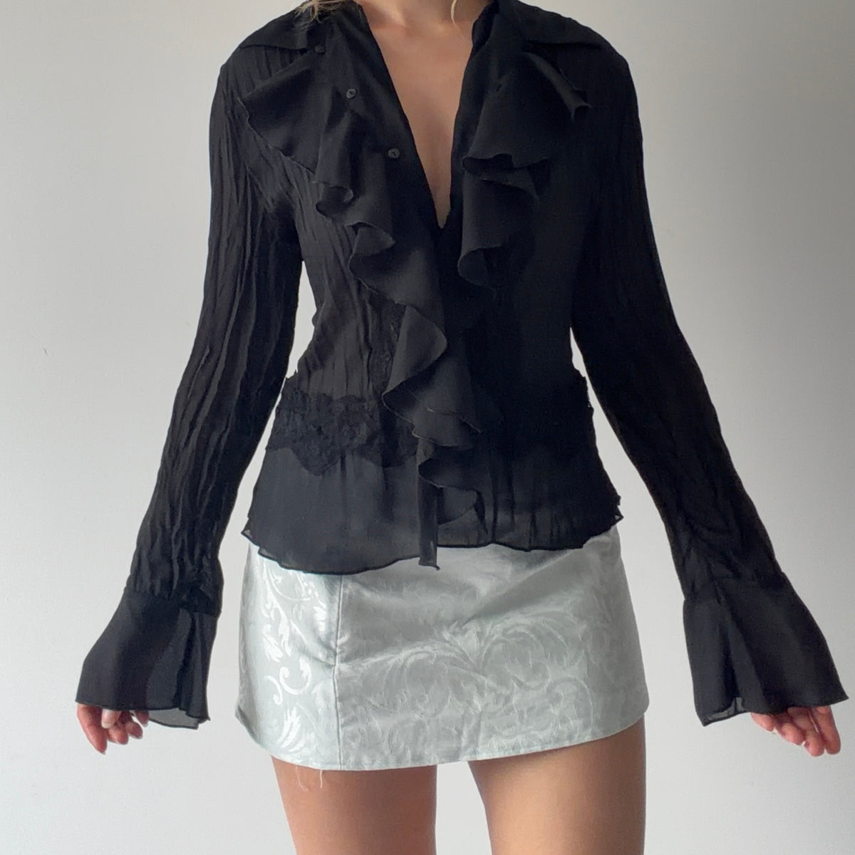 White Stag Bell Sleeve Top | M-L