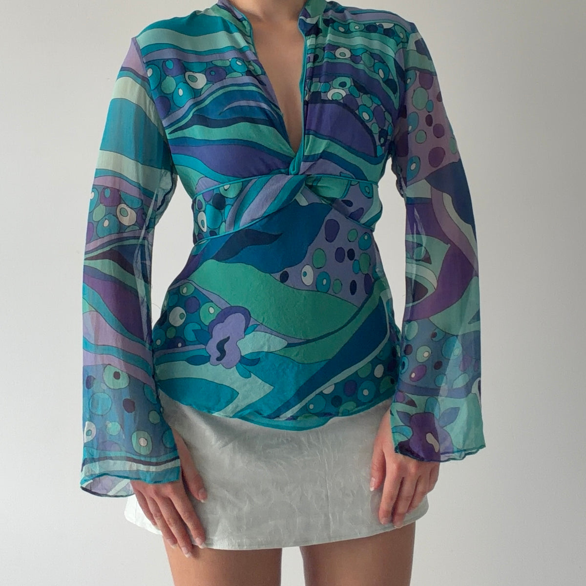Ice Silk Bell Sleeve Top | L