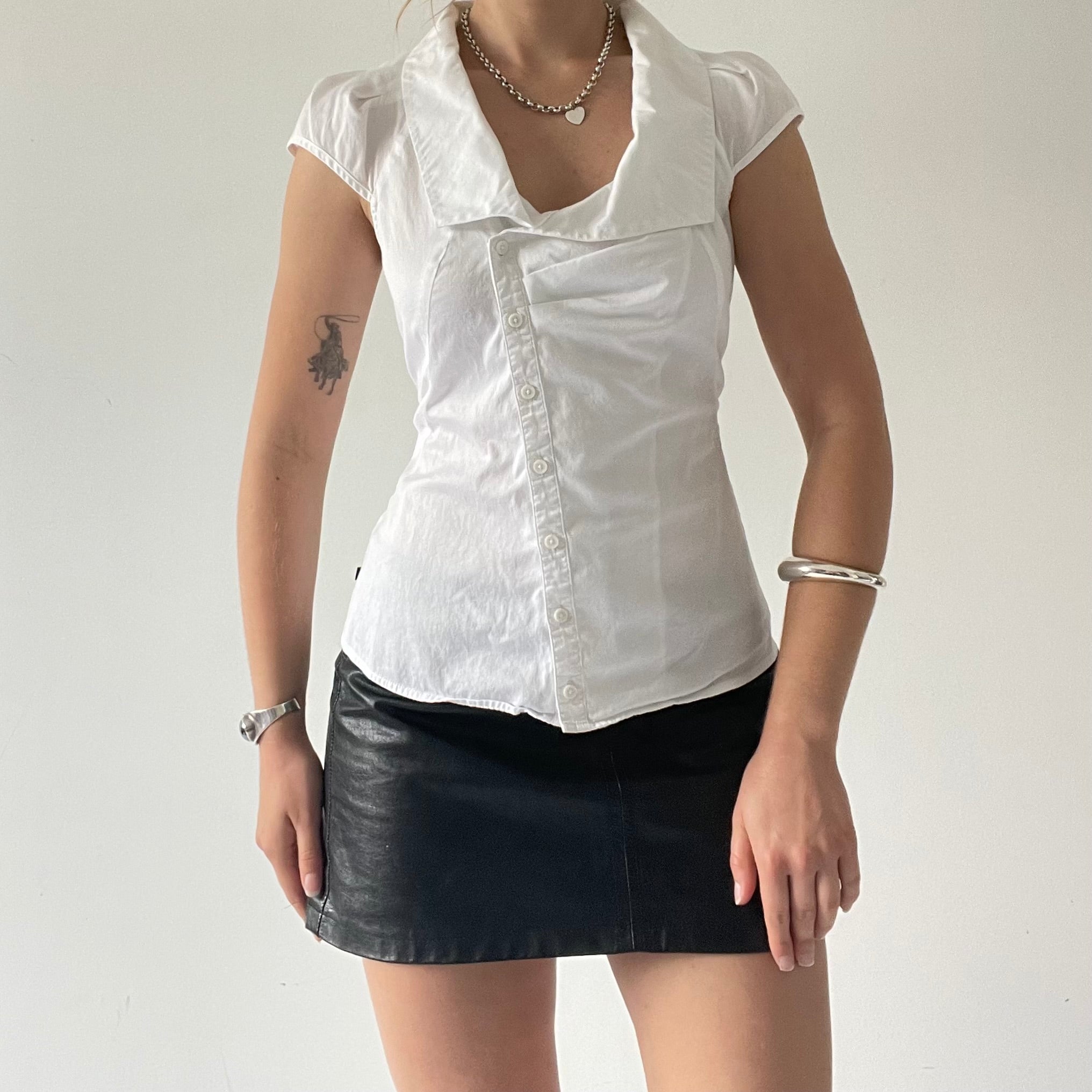 Cue Asymmetrical Button Up Top | 8-10