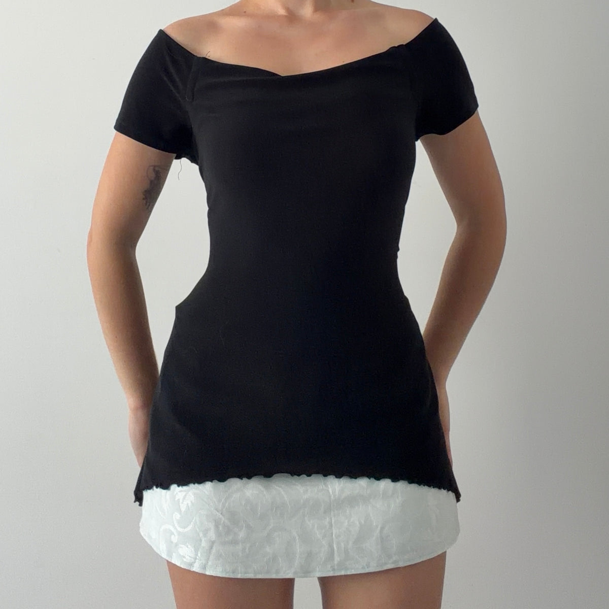 Vol 1 Asymmetric Top | XL