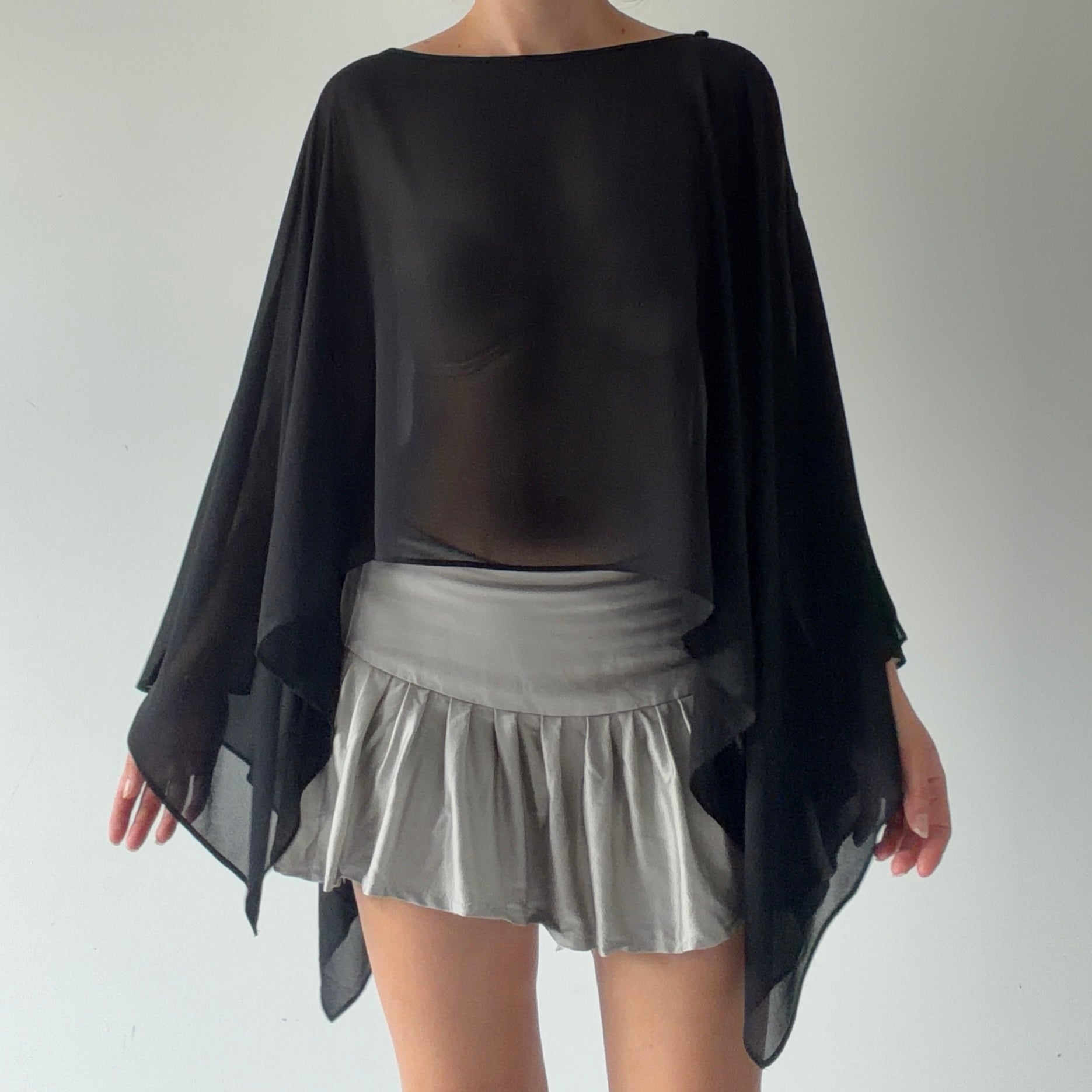 Person-elle Poncho Top | OS