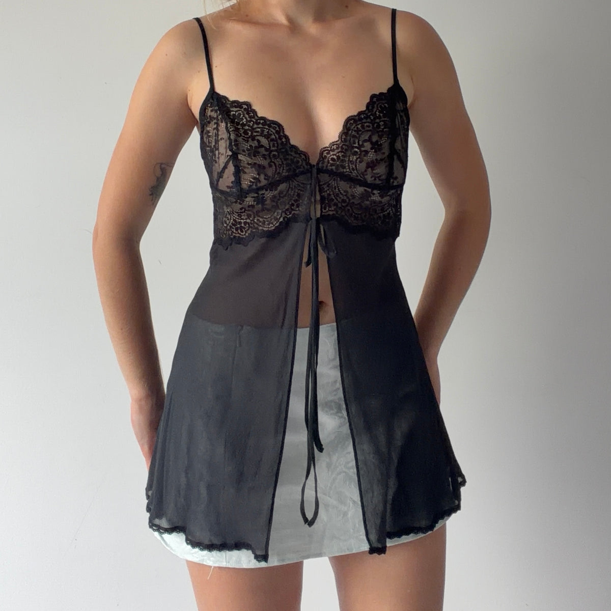 01 Victoria's Secret Silk Babydoll | S