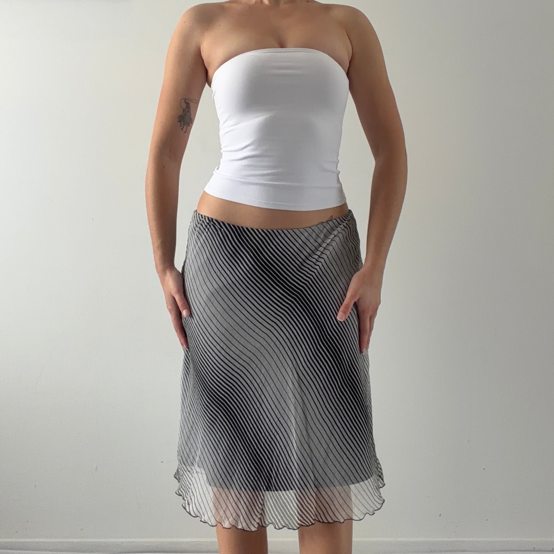 Hillard & Hanson Silk Midi Skirt | M