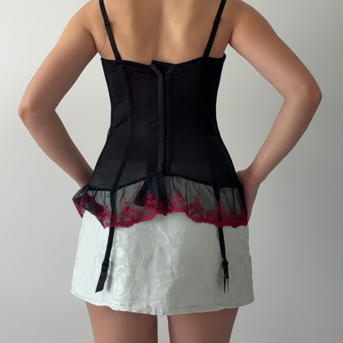 La Vie En Rose Lace Corset | 14-16