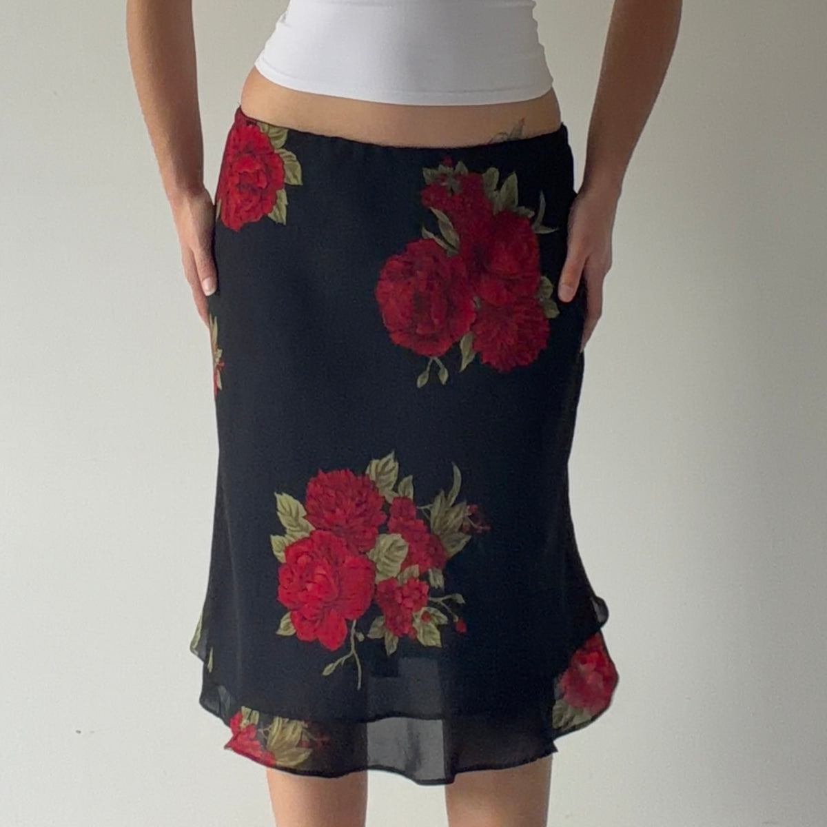 Rose Midi Skirt | M-L