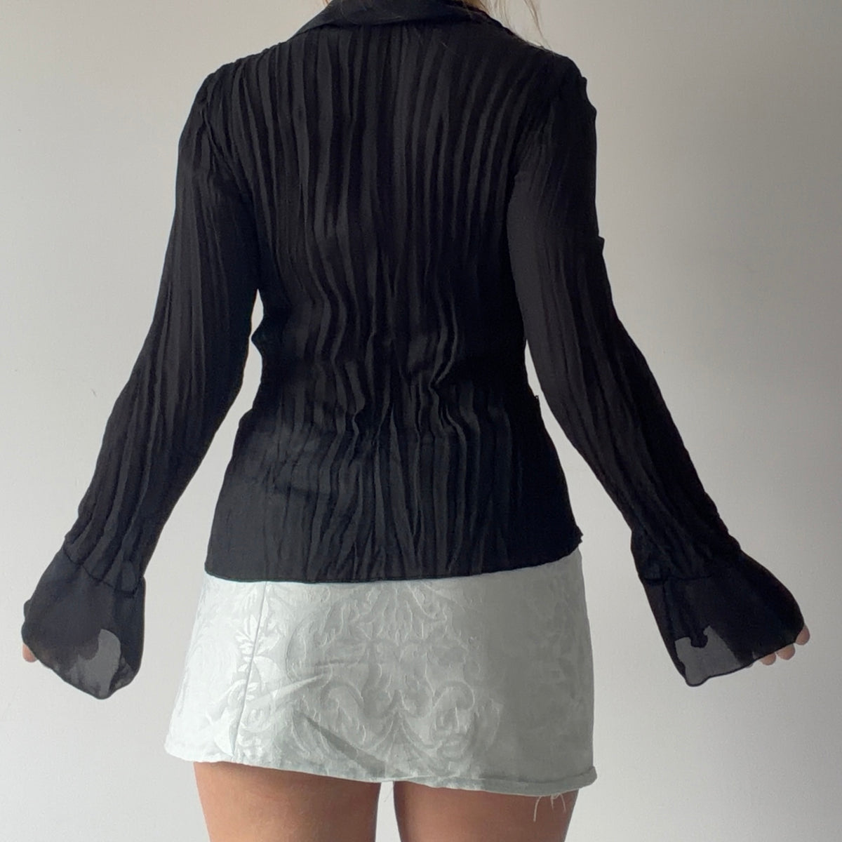 White Stag Bell Sleeve Top | M-L