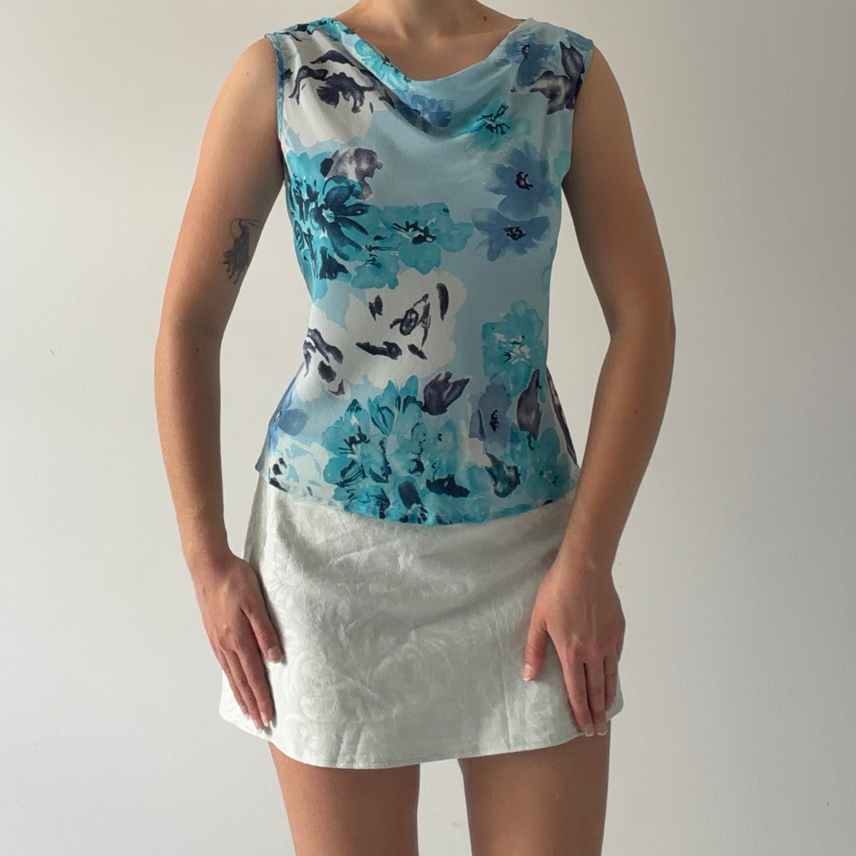 Spenser Jeremy Silk Cowl Top | L