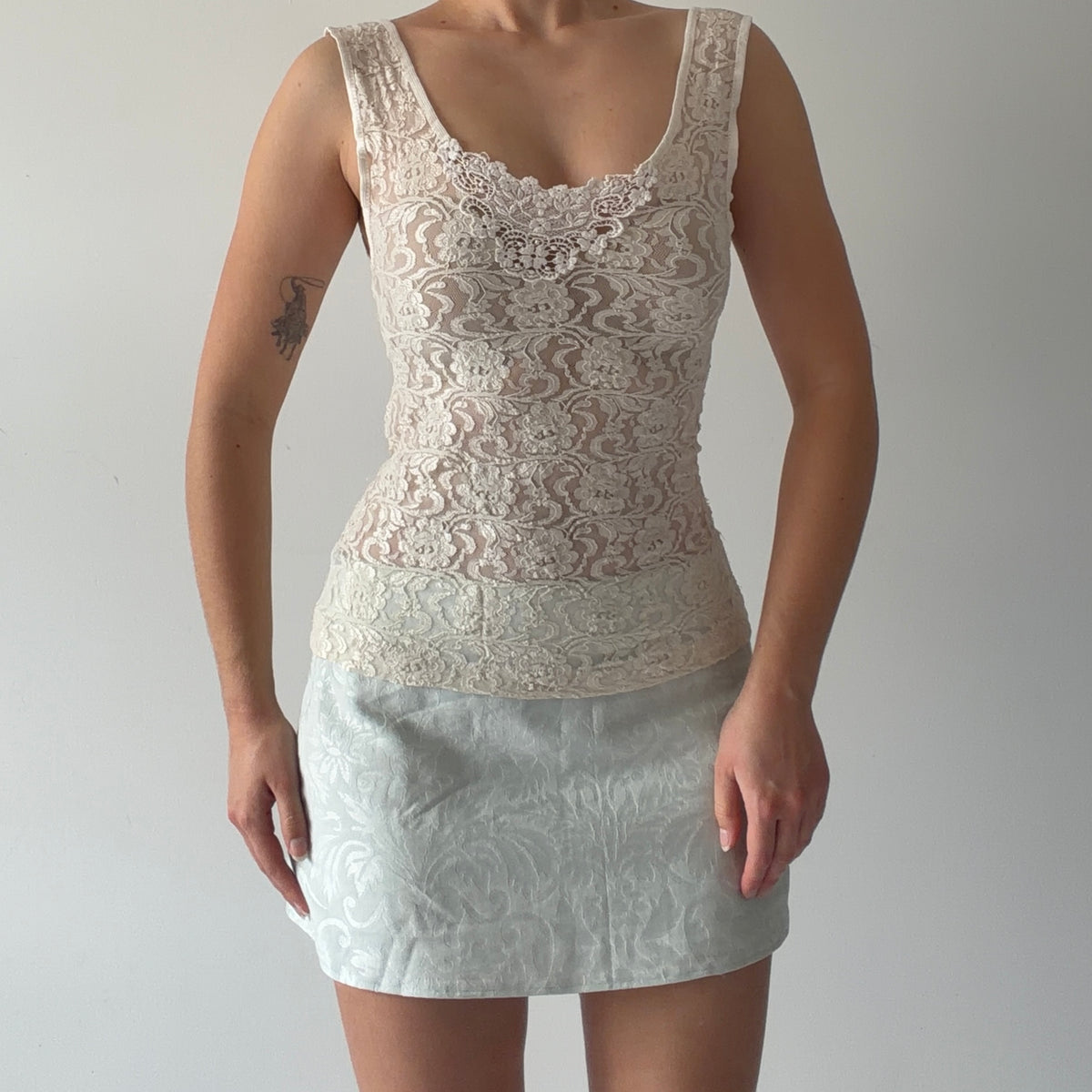 Cinema Etoile Lace Cami Top | M