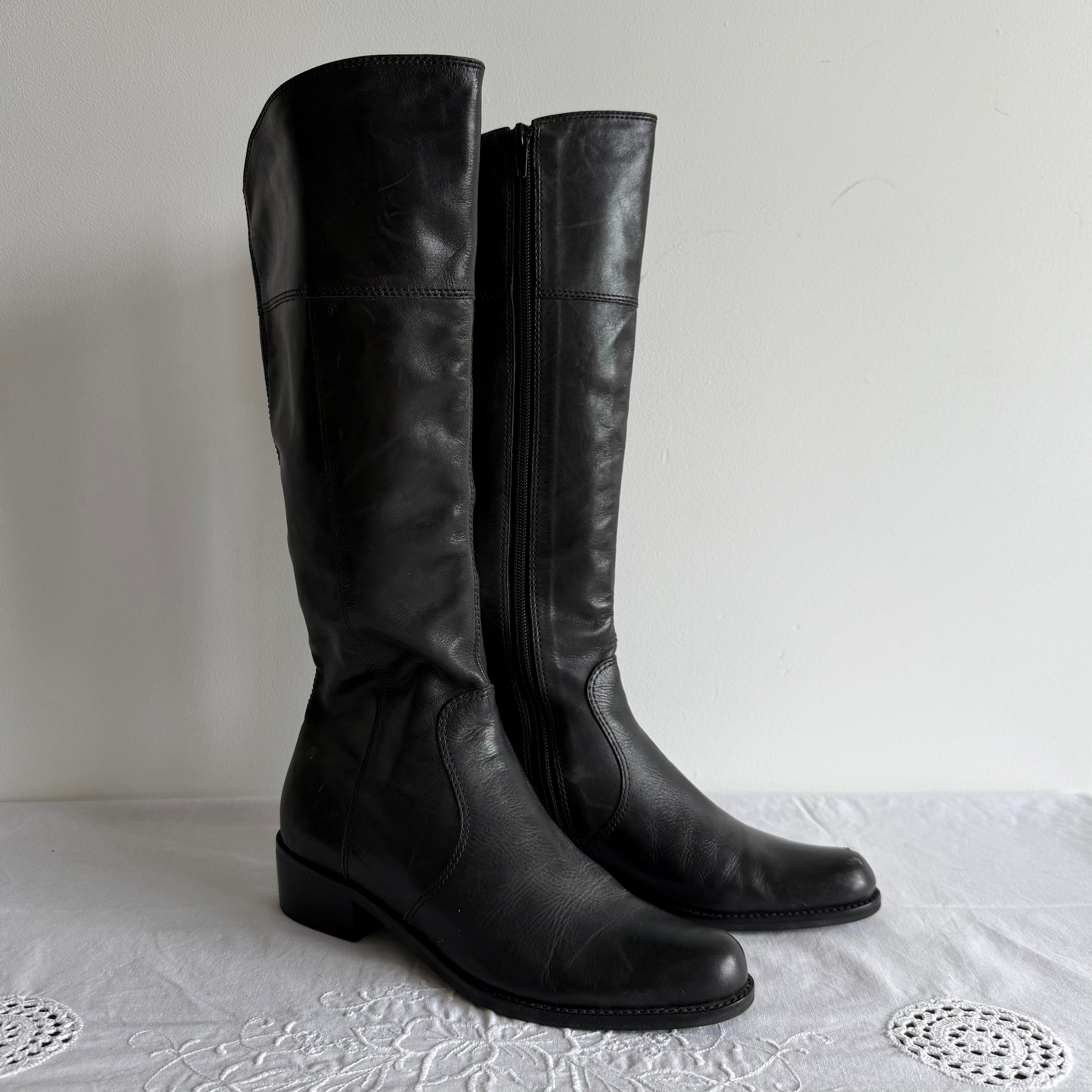 Andrē Knee High Leather Boots | EU 36 / US 5 / UK 3