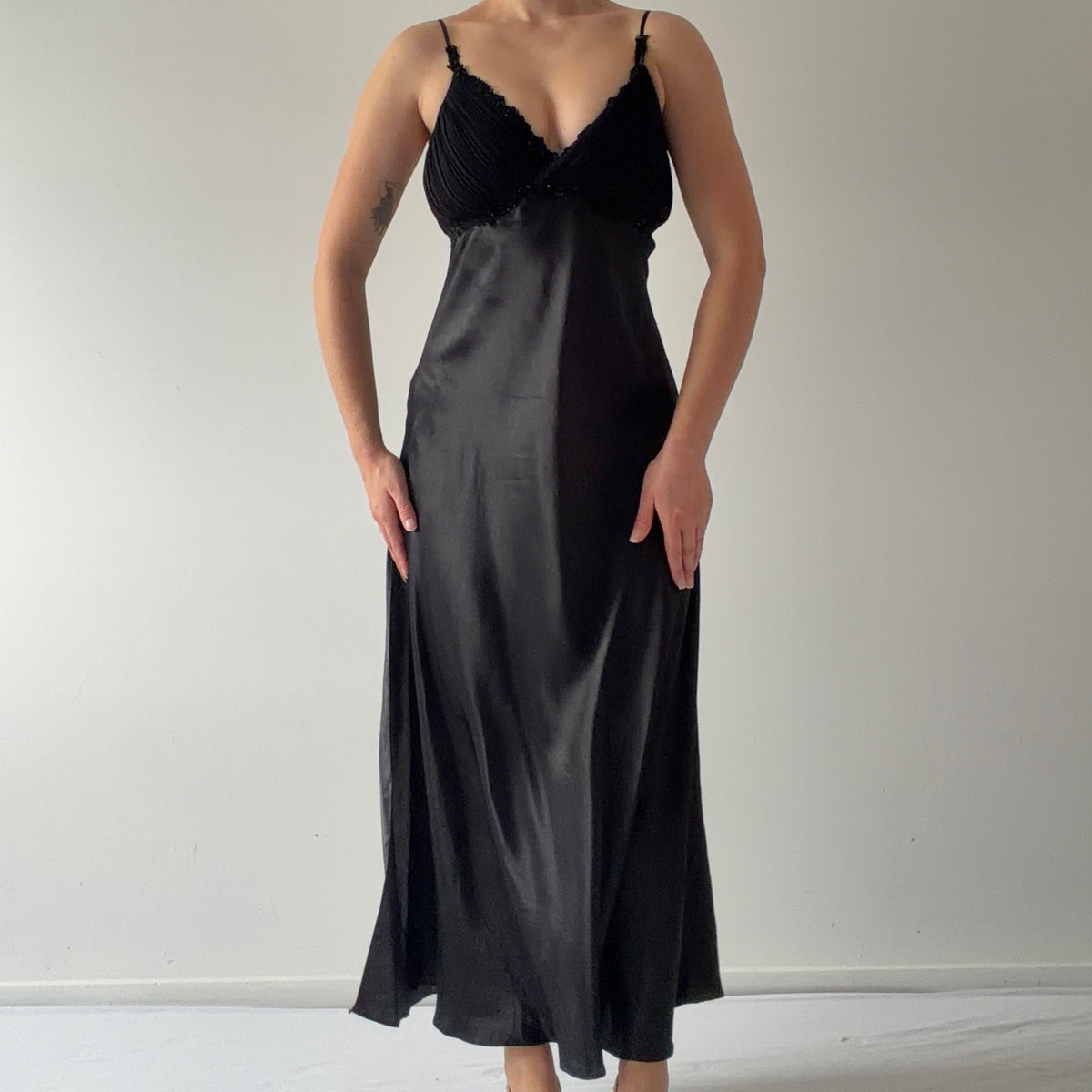 Flora Nikrooz Satin Slip Dress | M