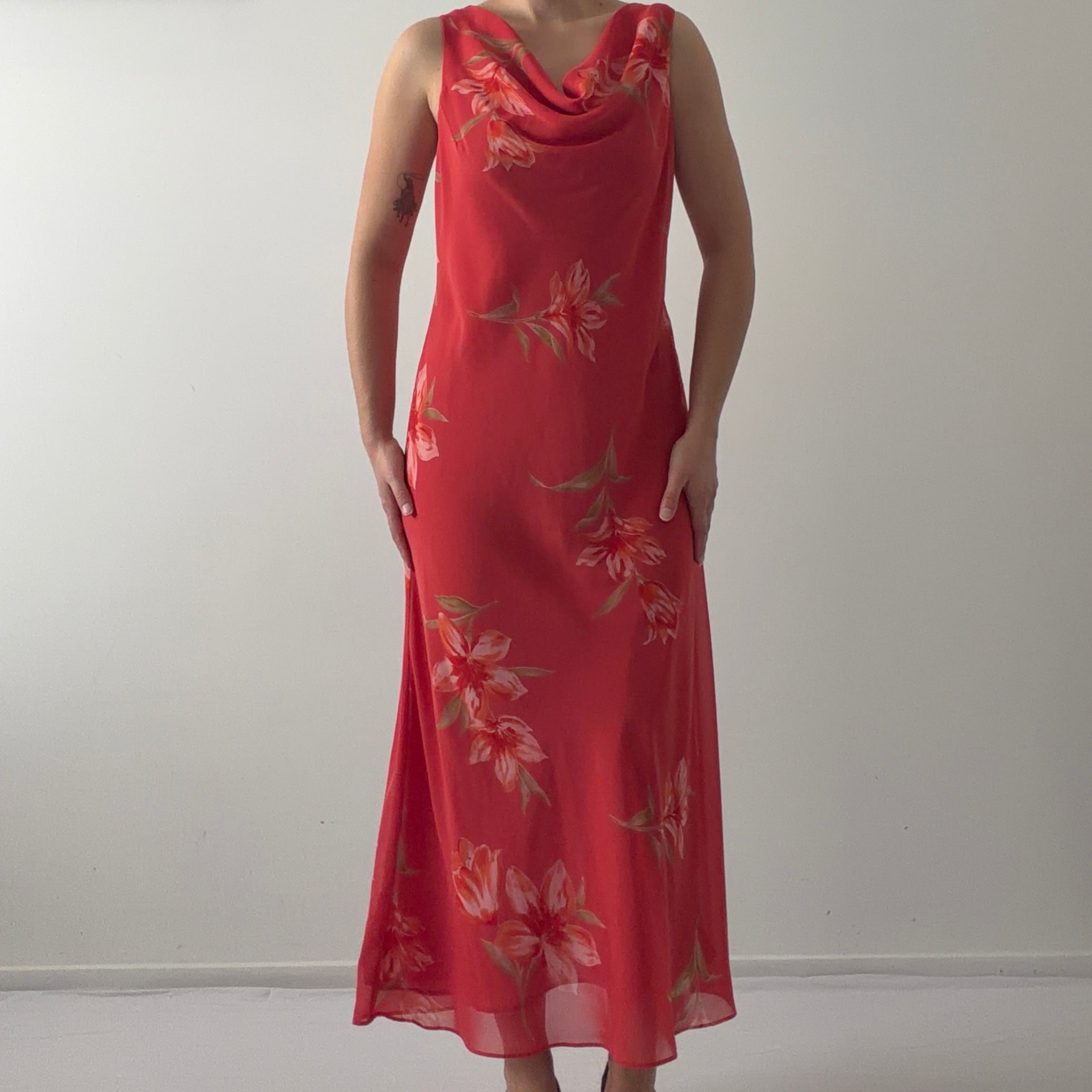 Studio I Cowl Maxi Dress | L
