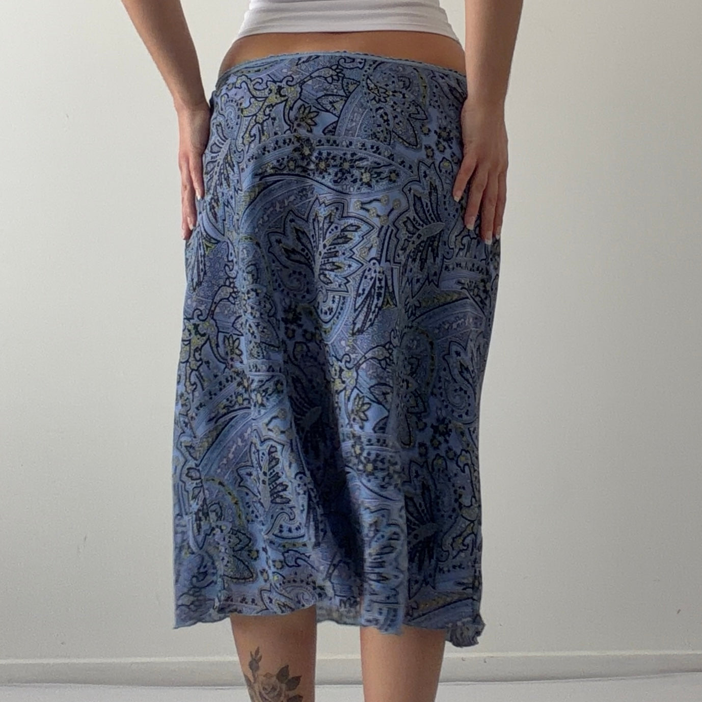 Apostrophe Paisley Midi Skirt | 10-12