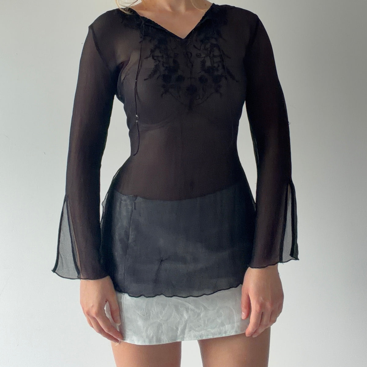 Worthington Silk Embroidered Top | M