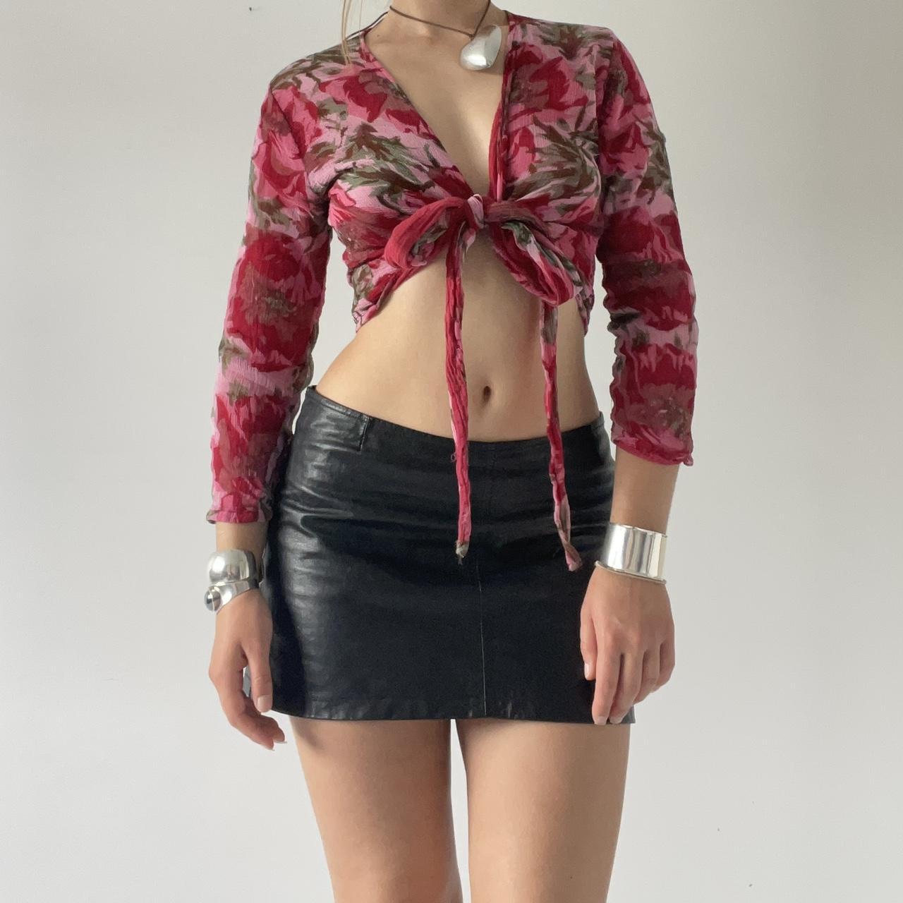 Tie Top