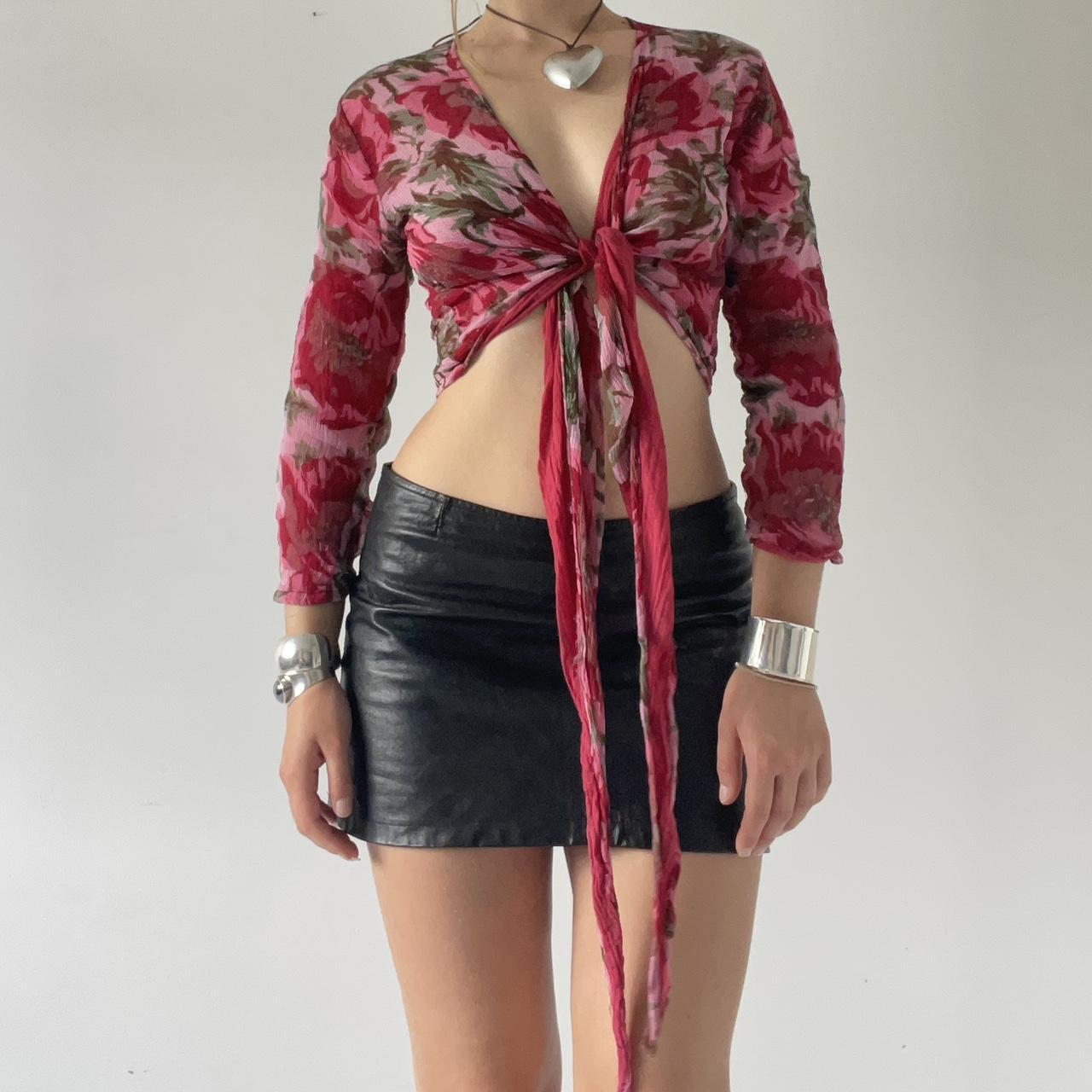 Tie Top